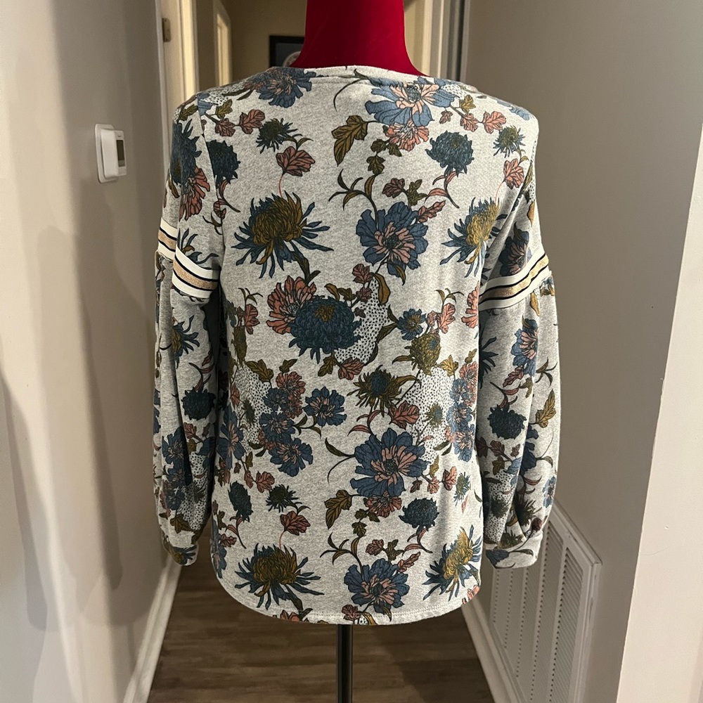Anthropologie Floral Crewneck Sweatshirt in Blue, Green, Pink, Cream - Picture 4 of 4